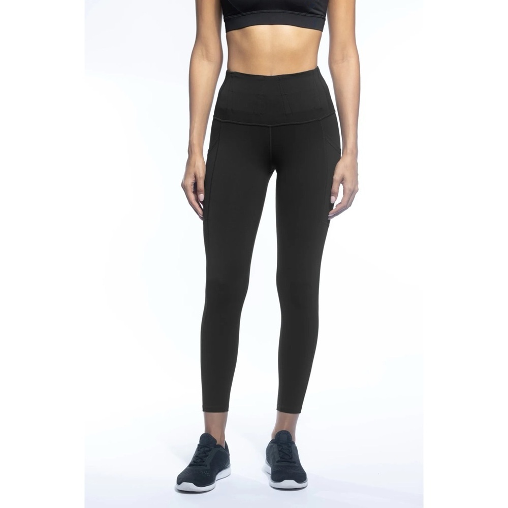 Alexo Athletica Matte 7/8 Carry Legging in Black Size S